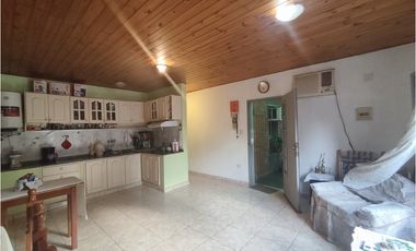 CASA  BARRIO SMATA, CABO DE HORNOS Y 213