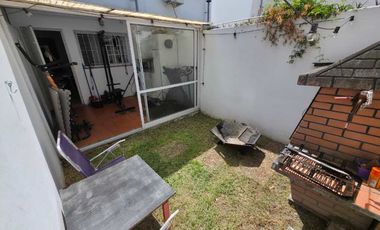 Duplex en venta en Haedo Centro Sur