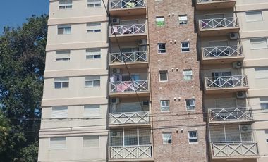 Departamento en alquiler c/ cochera en Muñiz