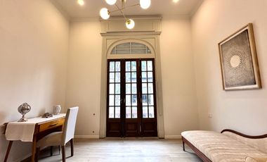 Casa a estrenar 4 dorm en venta c/garage y patio en Abasto