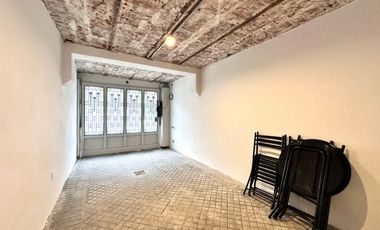 Casa a estrenar 4 dorm en venta c/garage y patio en Abasto