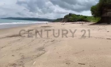 VENDO 4 Y 8 HECTAREAS FRENTE AL MAR -JARAMIJO