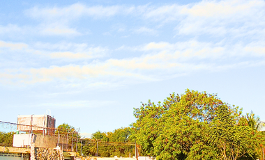 Propiedad multifuncional sobre carretera Calderitas–Laguna Guerrero,Quintana Roo