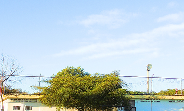 Propiedad multifuncional sobre carretera Calderitas–Laguna Guerrero,Quintana Roo