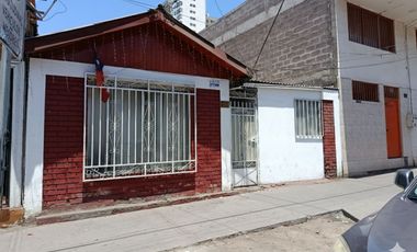 CASA INVERSIÓN JUAN MARTÍNEZ 5D MÁS 2 MINI-DEPTOS