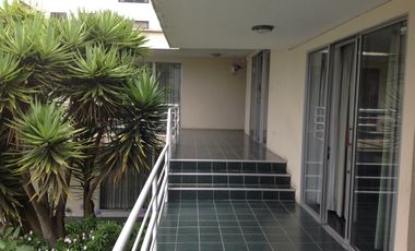 Venta casa rentera suites amobladas sector Monteserrín