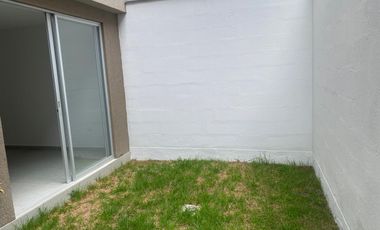 VENTA CASA POR ESTRENAR POMASQUI