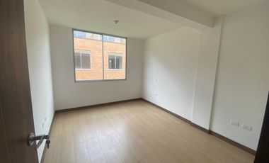 VENTA CASA POR ESTRENAR POMASQUI