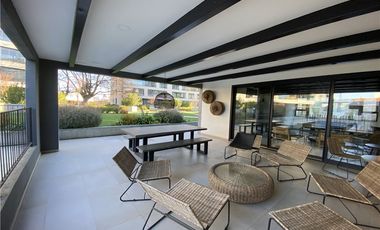 Se Arrienda Dpto. en el Exclusivo Parque Estébanez