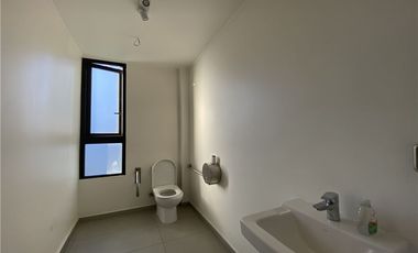 Se Arrienda Dpto. en el Exclusivo Parque Estébanez