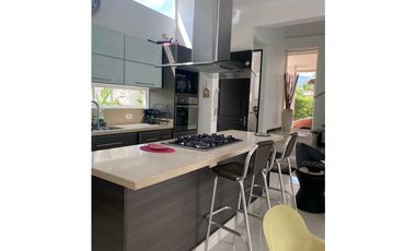 VENTA LINDA CASA CAMPESTRE VILLAVICENCIO RESTREPO