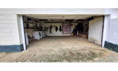 VENDO FINCA SAN CRISTOBAL MEDELLIN CASA DE 11 ALCOBAS Y 6 BAÑOS