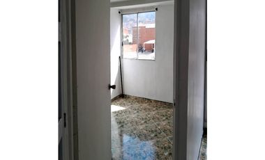 OSV - VENTA APARTAMENTO SECTOR MIRAFLORES B/BUENOS AIRES MEDELLIN
