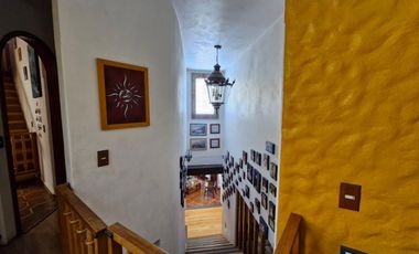 Exclusiva casa con jardín en condominio horizontal con seguridad 24 horas