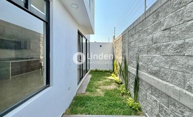 CASA EN VENTA EN FRACCIONAMIENTO ALTANA, ZONA SAN PEDRO CHOLULA