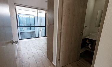 Departamento en Granjas México, 3 recámaras y estacionamiento