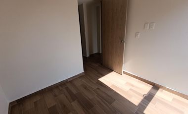 Departamento en Granjas México, 3 recámaras y estacionamiento