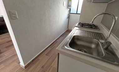 Departamento en Granjas México, 3 recámaras y estacionamiento