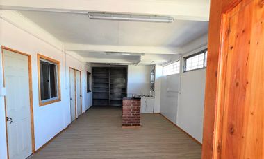 Arriendo de casa de 3 dormitorios en Llay Llay.