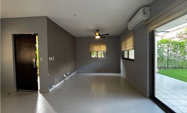 CASA EN VENTA O ALQUILER WOODLANDS PANAMA PACIFICO