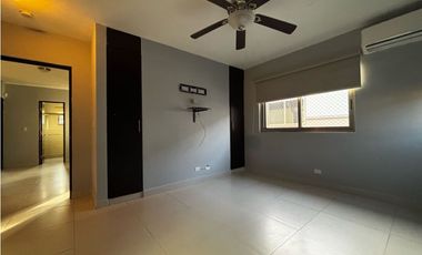 CASA EN VENTA O ALQUILER WOODLANDS PANAMA PACIFICO