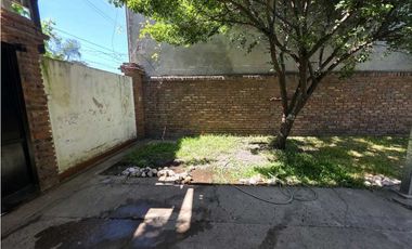Vendo Casa con amplio patio en Concepción del Uruguay, Entre Ríos