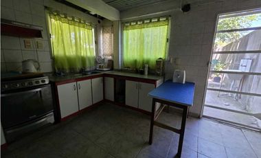 Vendo Casa con amplio patio en Concepción del Uruguay, Entre Ríos