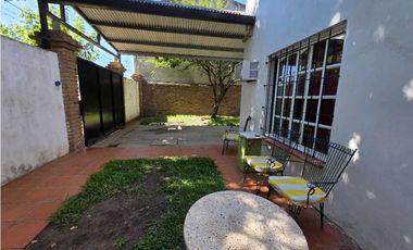 Vendo Casa con amplio patio en Concepción del Uruguay, Entre Ríos