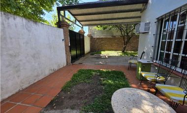 Vendo Casa con amplio patio en Concepción del Uruguay, Entre Ríos
