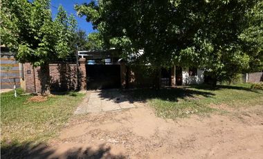 Vendo Casa con amplio patio en Concepción del Uruguay, Entre Ríos