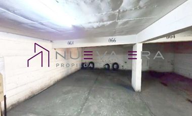 Estacionamiento en venta en SANTIAGO