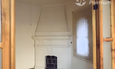 Casa en Venta en Magnífica casa patrimonial de 299 m² útiles y 7 estacionamientos para empresa mediana, a pasos del Estación Metro Manuel Montt