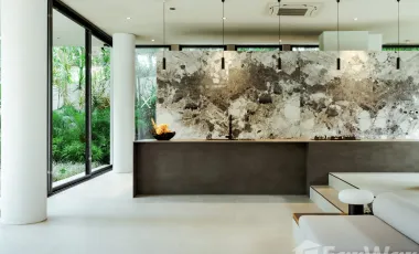 6 Bedroom Villa for sale in Mengwi, Bali