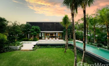 6 Bedroom Villa for sale in Mengwi, Bali