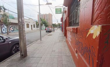 SANTOS DUMONT ARRIENDO LOCAL DE 20 M2 A LA CALLE CON BAÑO