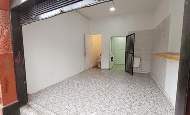 SANTOS DUMONT ARRIENDO LOCAL DE 20 M2 A LA CALLE CON BAÑO