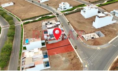 Inversion Segura! 2 terrenos  juntos - 277. 4 m2 por solo $110,000