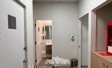 Local Comercial en Arriendo en Las Condes / Padre Hurtado