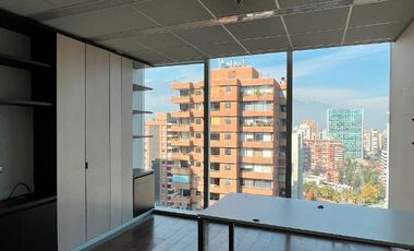 Oficina en Arriendo en Edificio de Las Artes