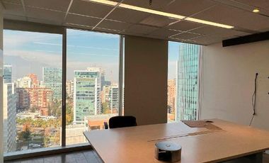 Oficina en Arriendo en Edificio de Las Artes