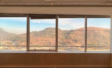 Oficina en Arriendo en Avda Vitacura / Presidente Riesco