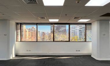 Oficina en Arriendo en El Bosque / Apoquindo