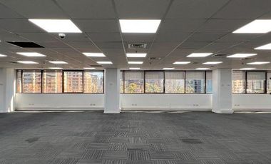 Oficina en Arriendo en El Bosque / Apoquindo