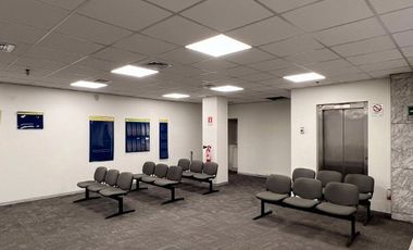 Oficina en Arriendo en Suecia / Las Bellotas