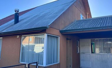 Se vende hermosa casa en condominio de Coronel