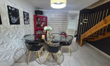 Casa en venta 2D y 1B. Lomas del Maipo condominio cerrado