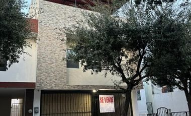 CASA IDEAL en Col.  MAGNOLIAS, Apodaca, N. L.