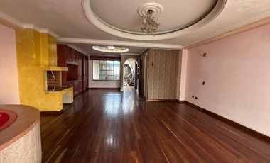 CASA EN ARRIENDO EN VERSALLES/MANIZALES