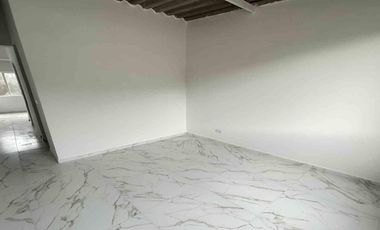 CASA EN ARRIENDO SANTA ROSA