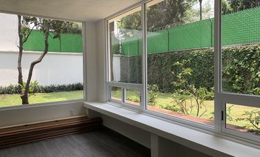 Casa remodelada totalmente con gran ubicación.